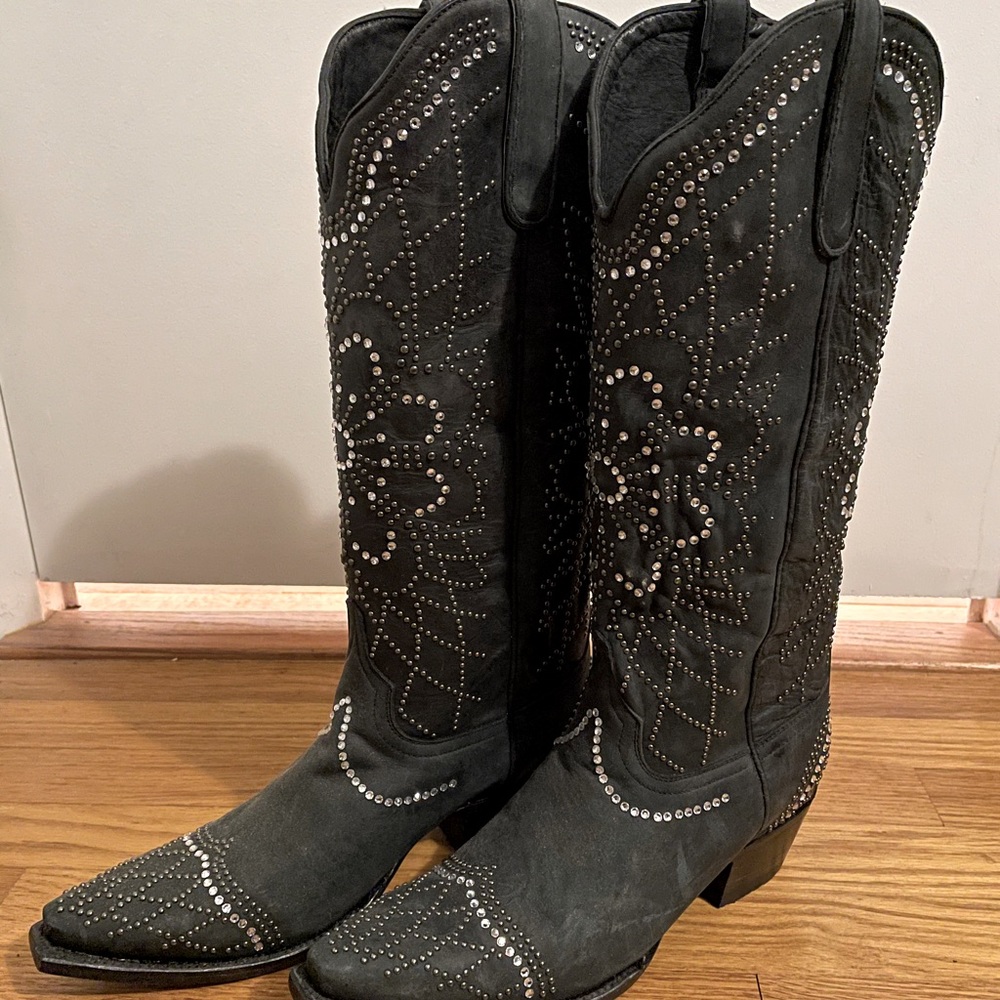 Cowboy / Cowgirl Boots